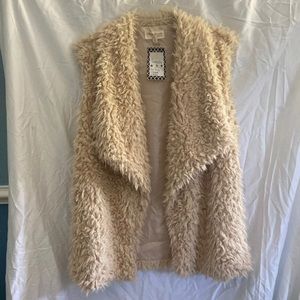 Faux Fur Thing Pocketed Vest